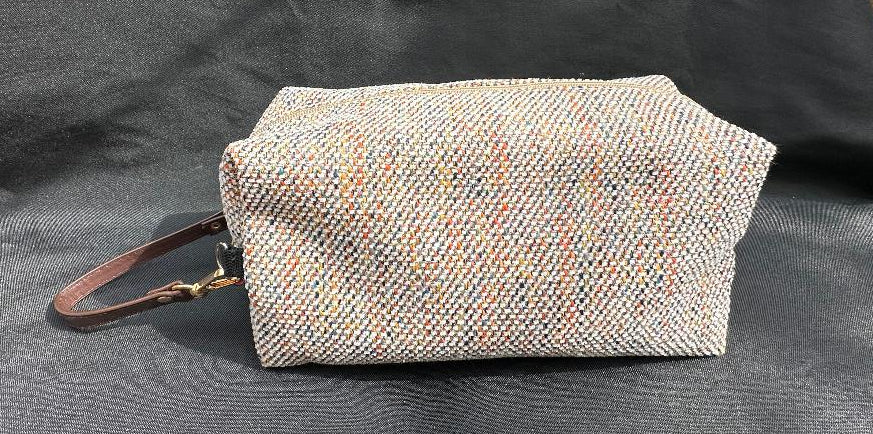 Wrist Bag - Multicolour - Practical & Unique