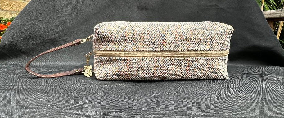 Wrist Bag  - Multicolour - Practical & Unique